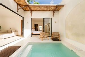 Villa Cahaya | Elegant 2BR Pool Villa in Uluwatu