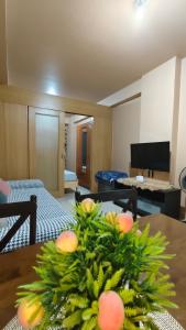 Shell Residences Near Moa, SMX and Naia Airport- Jeric