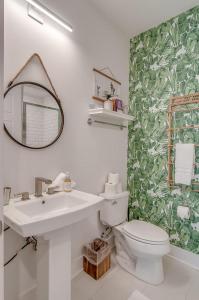 Aloha Nashville by Stay Local Nashville