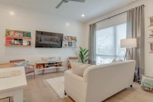 Aloha Nashville by Stay Local Nashville