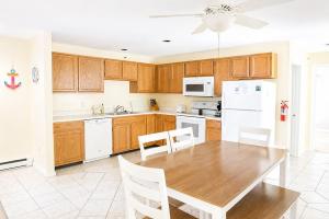 Elmwood Resort Hotel