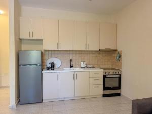 Cosy Stay Apartment 2 with View Kalandra