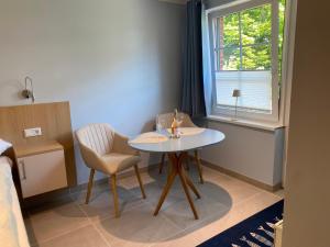 Gaestehaus-Sylvie-Wohnung-5-NEU-2-Personen-eigene-Terrasse