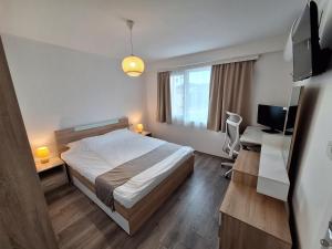 2-Bedroom Apartment in Tsarevo for Relaxing Stays