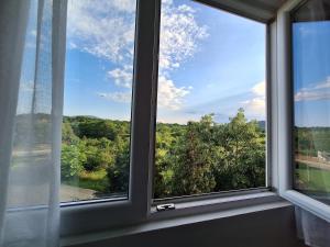2-Bedroom Apartment in Tsarevo for Relaxing Stays
