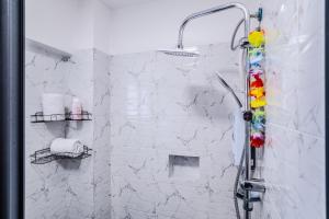 Modern 2BR Family Apt In Ngara #Near CBD #Free WiFi #Free Parking