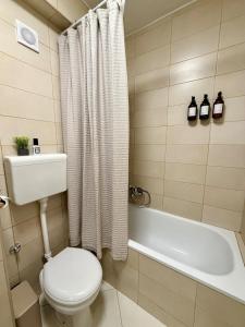 Maslina Apartment - Walk to City Center
