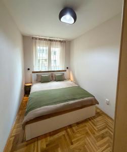 Maslina Apartment - Walk to City Center