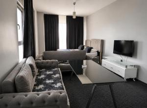 CİTY HOME tüyap