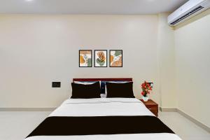 Hotel O Satya Residency