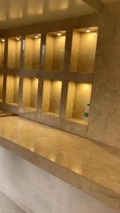 1 bedroom hall suite