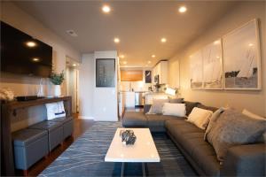 Captains Quarters Waterfront & Pool