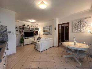 Camilla House - Parking & Relax