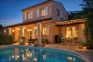 Villa Thymfalaise - Sea View, Calm, Beach, Tennis