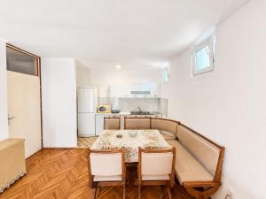Igalo Apartment