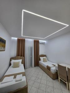 Niko Apartments