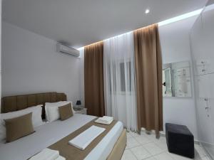 Niko Apartments