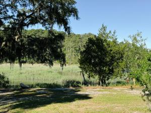 Spacious 3 Bedroom - 2 Bath Home! Gorgeous Waterfront Sunsets - 5 Min to Parris Island