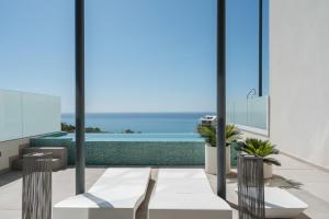 Villa Prive by Frontier Residences
