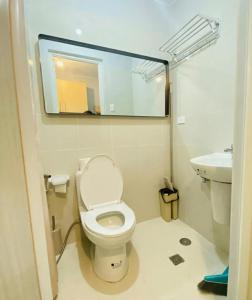 CL Home Grass Residences Staycation right beside SM City North EDSA in Quezon City