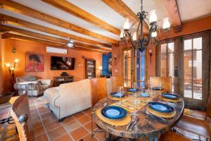 Vacation Rental Experience an unforgettable Mexican getaway at Casa Dos Perros