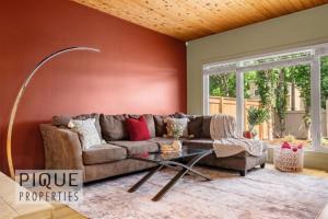 Urban Oasis - with 16ft Swim Spa - Heated Hot Tub & Pool