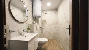 Delfin Vista 8 - Sea & Mountain View