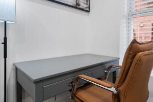 Stylish 2BR JC Stay Near MetLife and NYC Sleeps 6