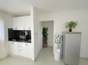 condo loscorales beach