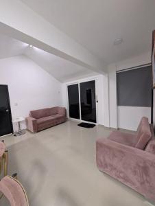 Townhouse Familiar en Playuela, Piscina Privada
