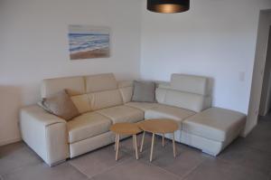 Spacious, Newly Renovated, Marina Views Apartment Pula