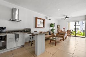 Family Apartment in Pto Vallarta Pool and Gardens