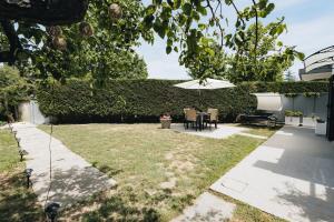 Athena Garden House