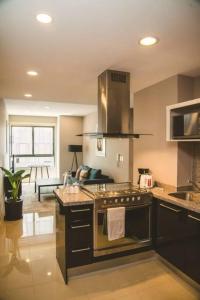 3C- Perfect apartment pool gym and high fast Wifi