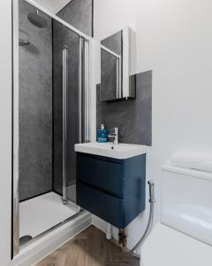 Budget Private Rooms in West London