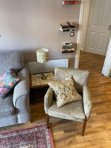 Lovely apartment, sleeps 6, 1 super king bed, 1 double bed and 1 sofa bed