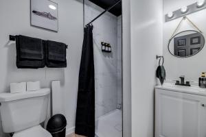 Charming 1 bedroom Near SAV & Downtown