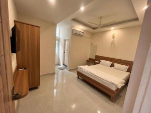 Seema Palace Inn 1 km from Railwaystaion