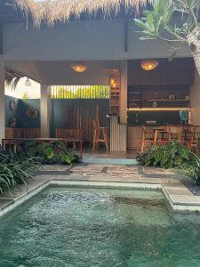 SinCity Tropical private pool villa
