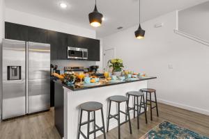 3BR The Hub Retreat Near Disney