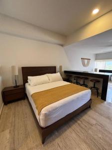 Zazil Ha Studio w Rooftop Pool & Ocean View