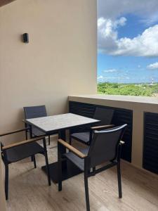 Zazil Ha Studio w Rooftop Pool & Ocean View
