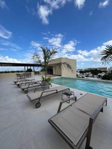 Zazil Ha Studio w Rooftop Pool & Ocean View
