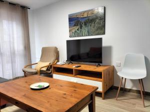 RECIÉN REFORMADO Apartamento Mar & Vida 1º linea de playa Wifi y AC