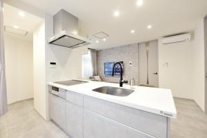 Spacious 65sqm Family Apartment Namba Dotonbori Kuromon 8 Guests Riverwood 205