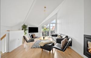 Cozy Home In Bogense With Sauna