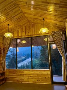 Pi Noong Cafe & Homestay