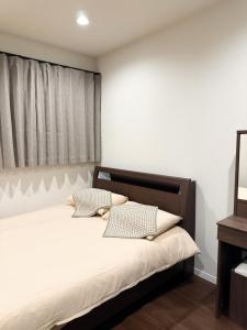 Chaoni-4-Bed Detached House Direct Tram to Shinsaibashi & Nihombashi 2Bath 2Toilet Free Parking