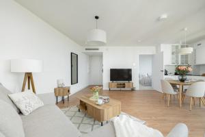Stunning Seaview Retreat for 4 in Pobierowo