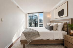 Prime 2BR Vancouver Stay beside Stadium-Chinatown Station